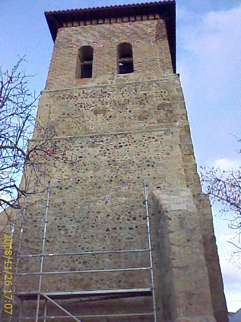 Decolesa - Torre de la Iglesia de Mansilla Mayor (Leon)